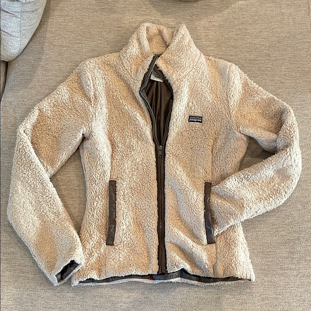 Patagonia Cream Sherpa Fleece Jacket
